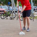 8" / 200mm Wide Long Handled Heavy Duty Floor Scraper - Image 2