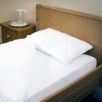 Premium MRSA Resistant, Flame Retardant, Wipe-Clean Duvet, 10.5 tog, Single Bed - Image 2