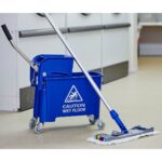 Speedy Mop System 20 Litre Microfibre Flat Mop Bucket & Mop Press Blue - Image 2